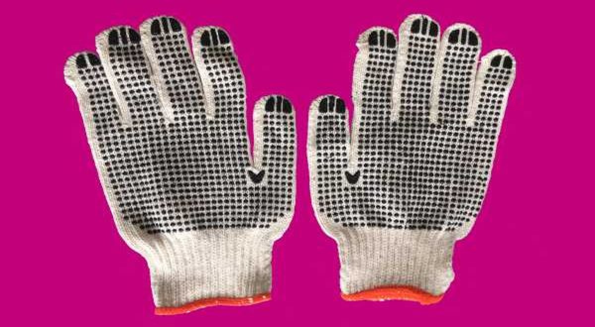 2 oldalon PVC pöttyös munkáskesztyű - fehér